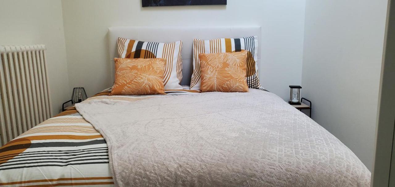 Triangle D'Or - Calme Et Cosy, Appartement 1 Chambre แซ็ง-ก็องแต็ง ภายนอก รูปภาพ